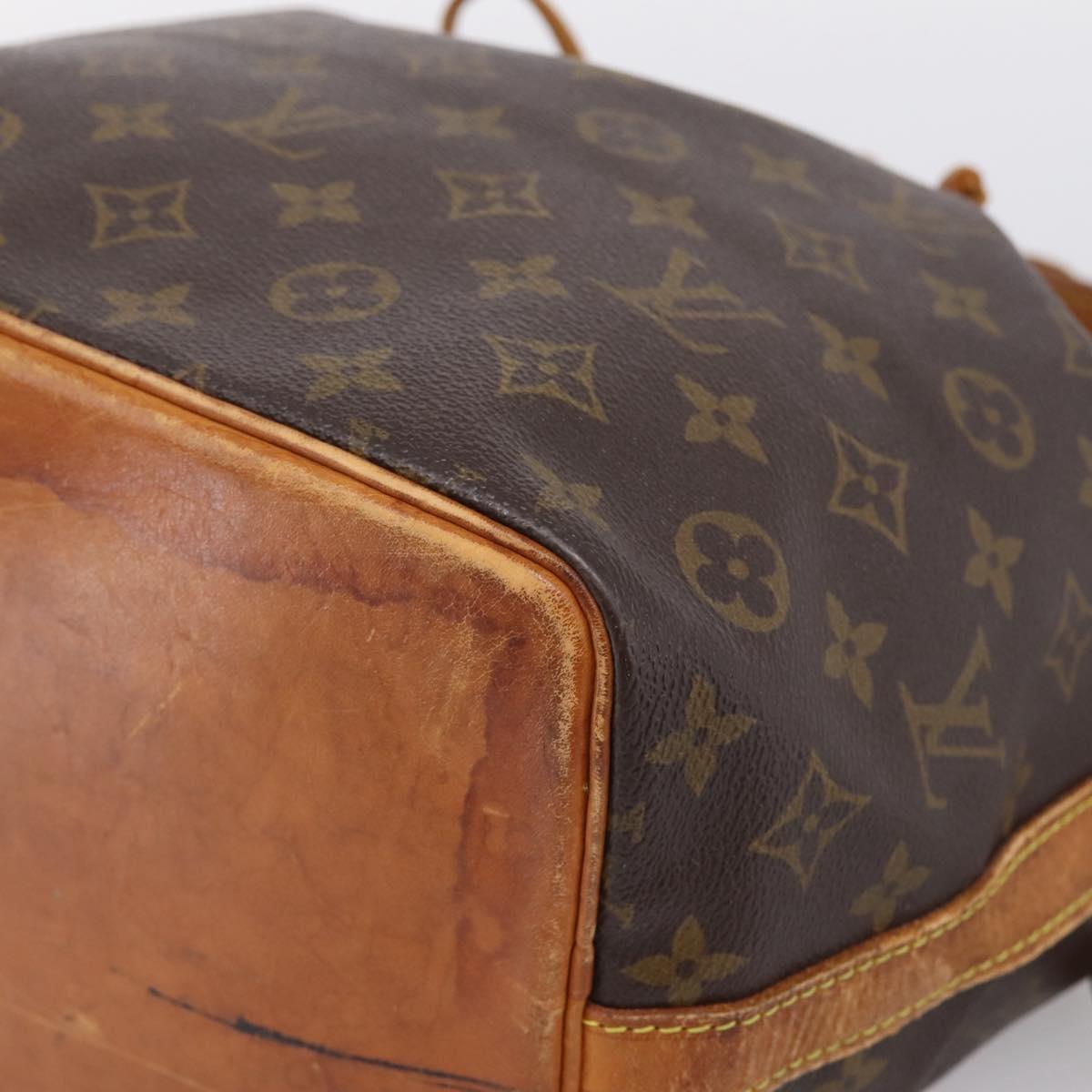 LOUIS VUITTON Monogram Petit Noe Shoulder Bag M42226 LV Auth 204653