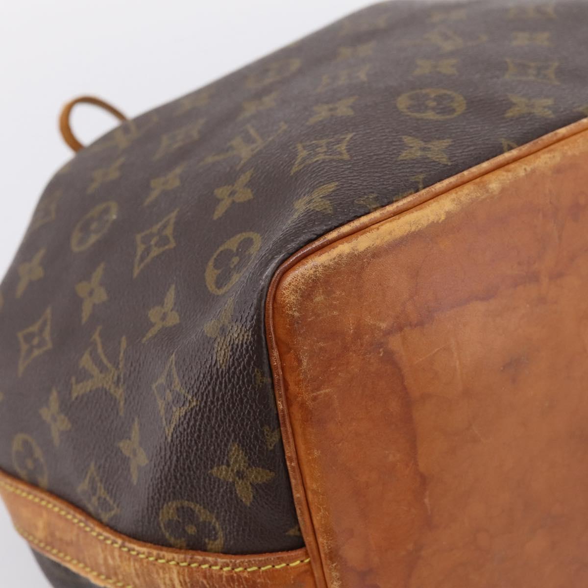 LOUIS VUITTON Monogram Petit Noe Shoulder Bag M42226 LV Auth 204653