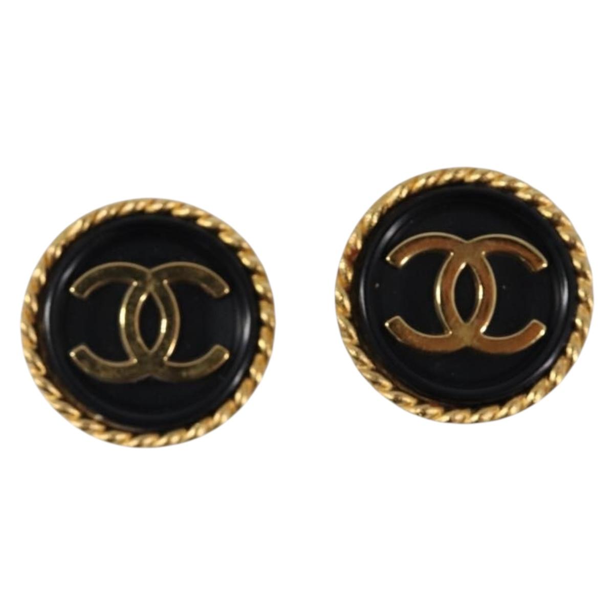 CHANEL Earring Metal Gold Tone CC Auth 204673V