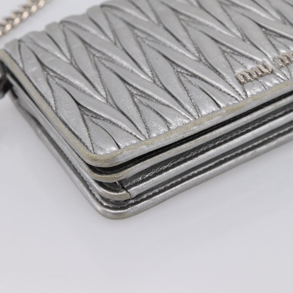 Miu Miu Matelasse Chain Shoulder Bag Leather Silver Auth 204797A