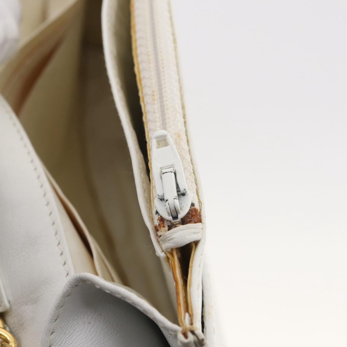 CHANEL Chain Shoulder Bag Caviar Skin White Gold CC Auth 204805