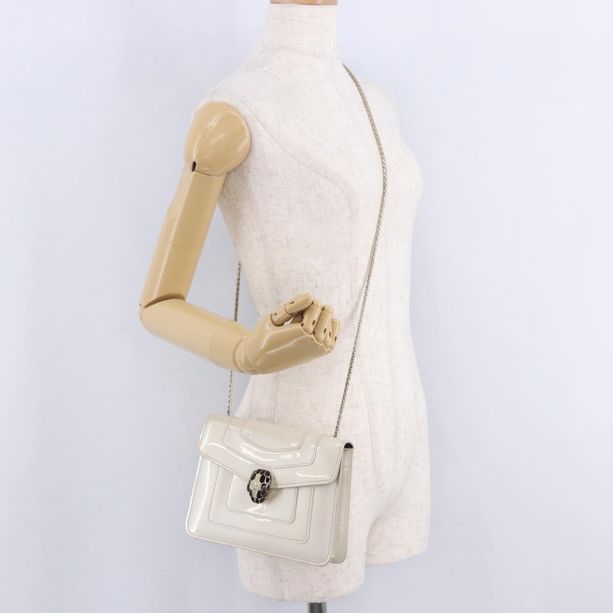 BVLGARI Serpenti Chain Shoulder Bag Patent Leather White Gold Auth 204809A