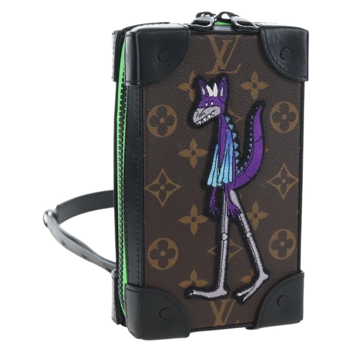 LOUIS VUITTON Monogram LV Friends Soft Trunk Phone Box M80144 LV Auth 204888SAM