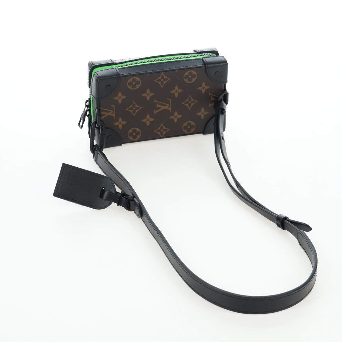 LOUIS VUITTON Monogram LV Friends Soft Trunk Phone Box M80144 LV Auth 204888SAM
