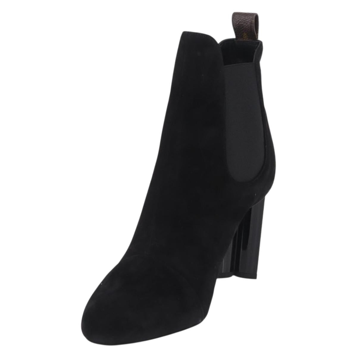 LOUIS VUITTON Short Boots Suede 40 Black LV Auth 204942M