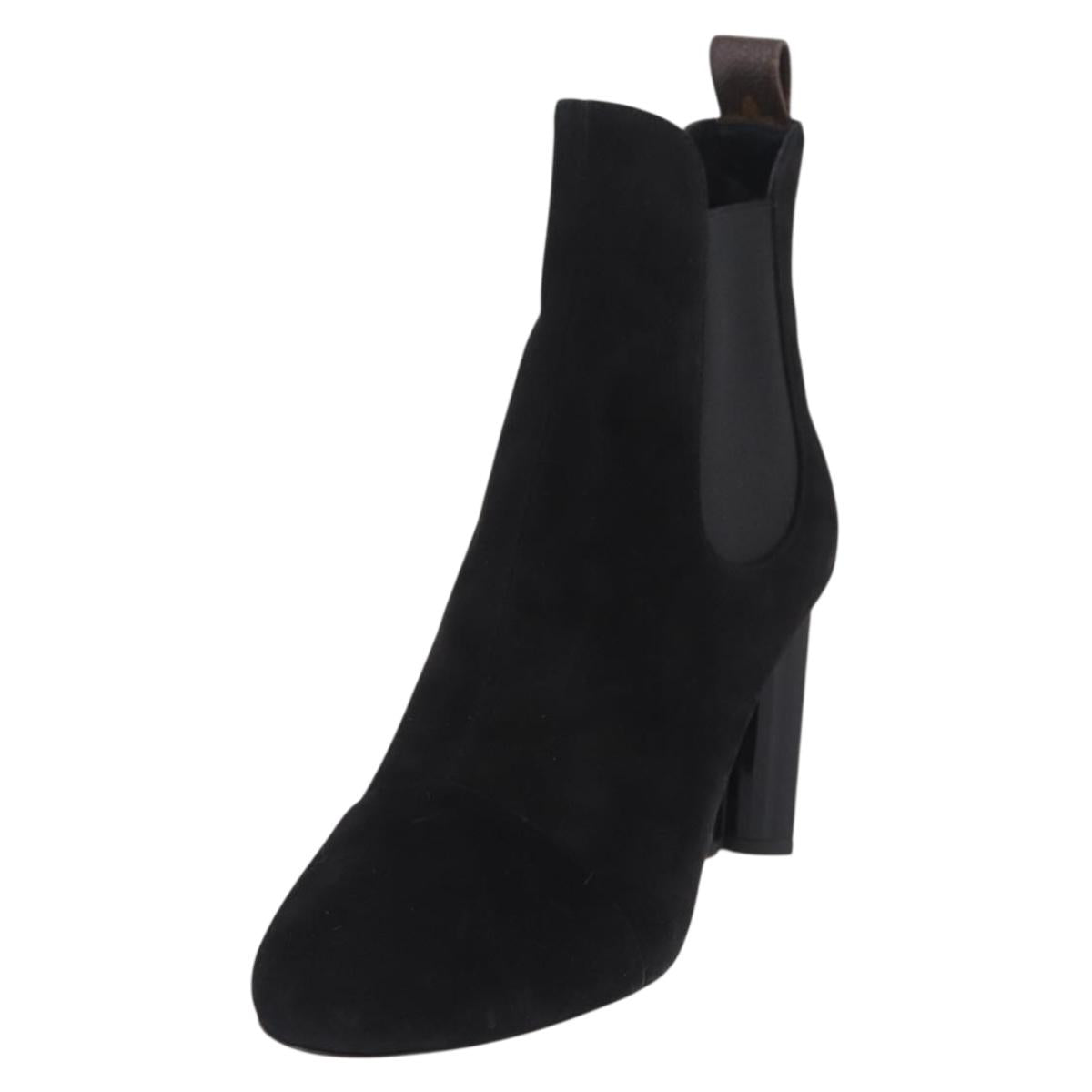 LOUIS VUITTON Short Boots Suede 40 Black LV Auth 204942M