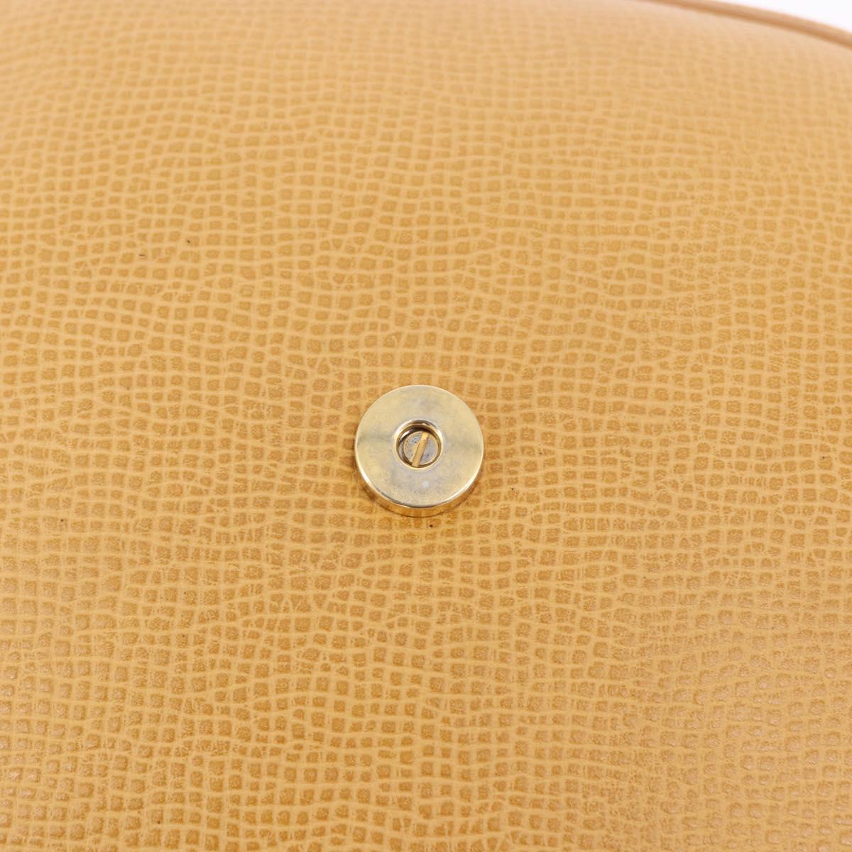 Christian Dior Shoulder Bag Leather Beige Gold Auth 205085