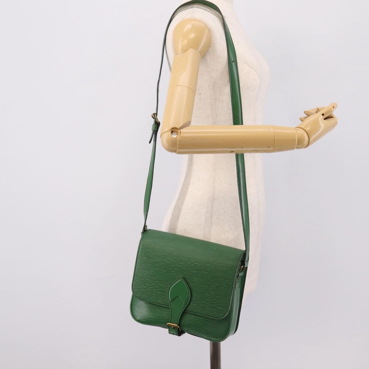 LOUIS VUITTON Epi Cartouchiere MM Shoulder Bag Green M52244 LV Auth 205149V