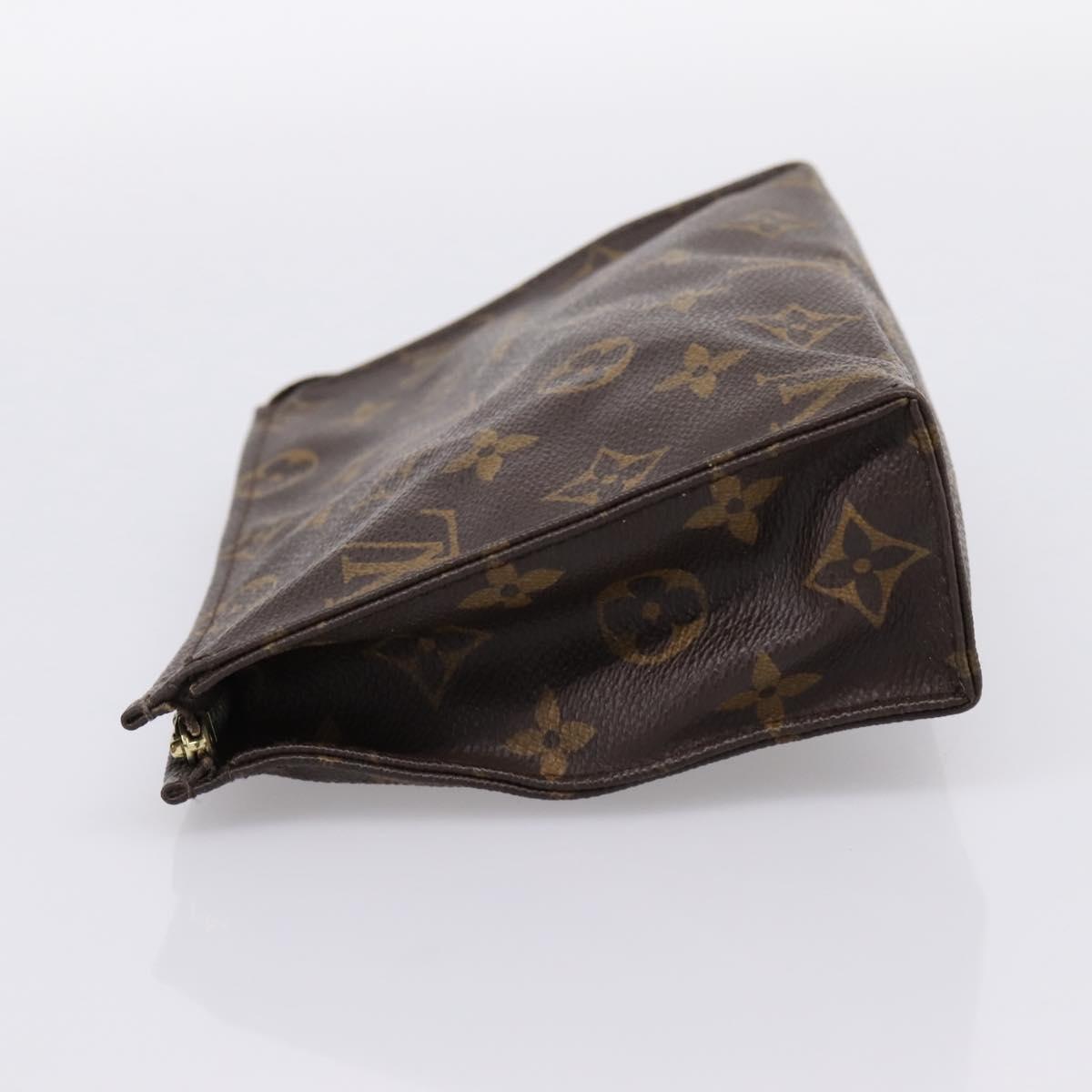 LOUIS VUITTON Monogram Poche Toilette 19 Pouch M47544 LV Auth 205157