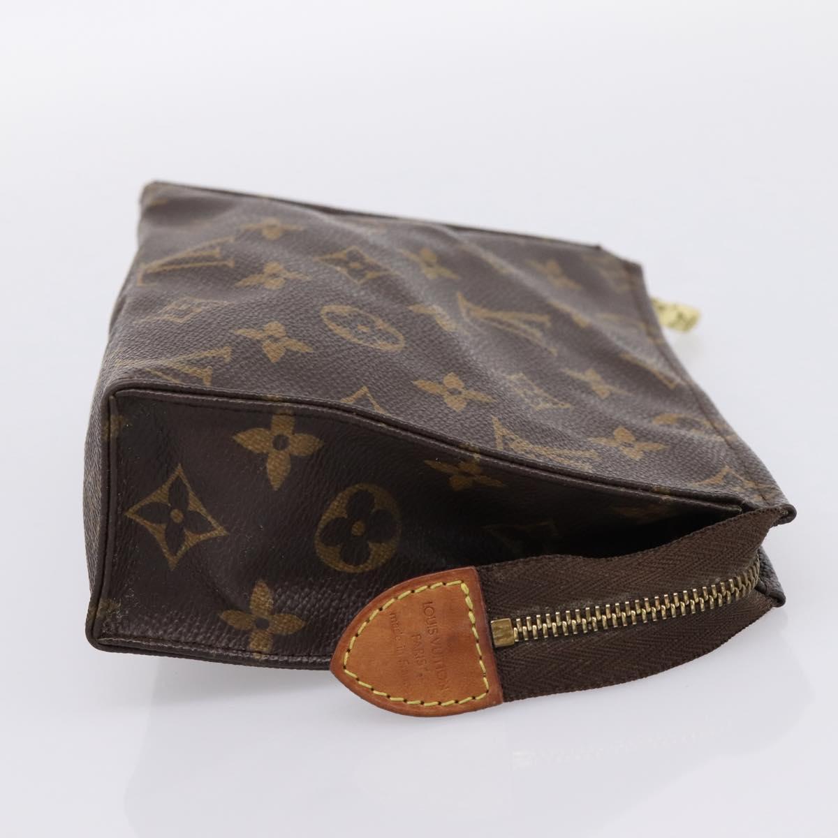 LOUIS VUITTON Monogram Poche Toilette 19 Pouch M47544 LV Auth 205157