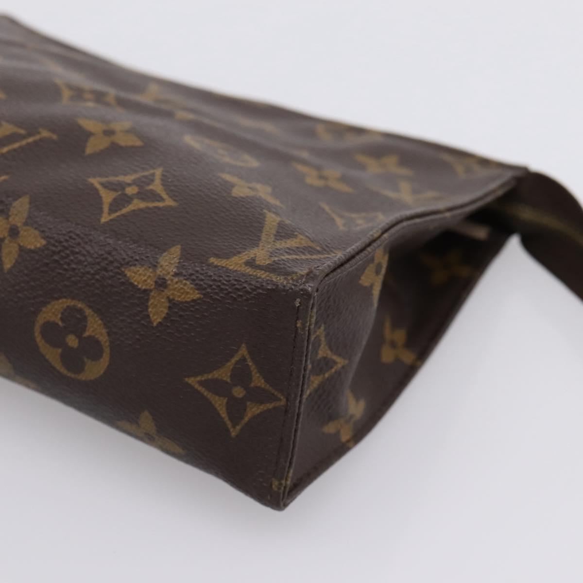 LOUIS VUITTON Monogram Poche Toilette 19 Pouch M47544 LV Auth 205157