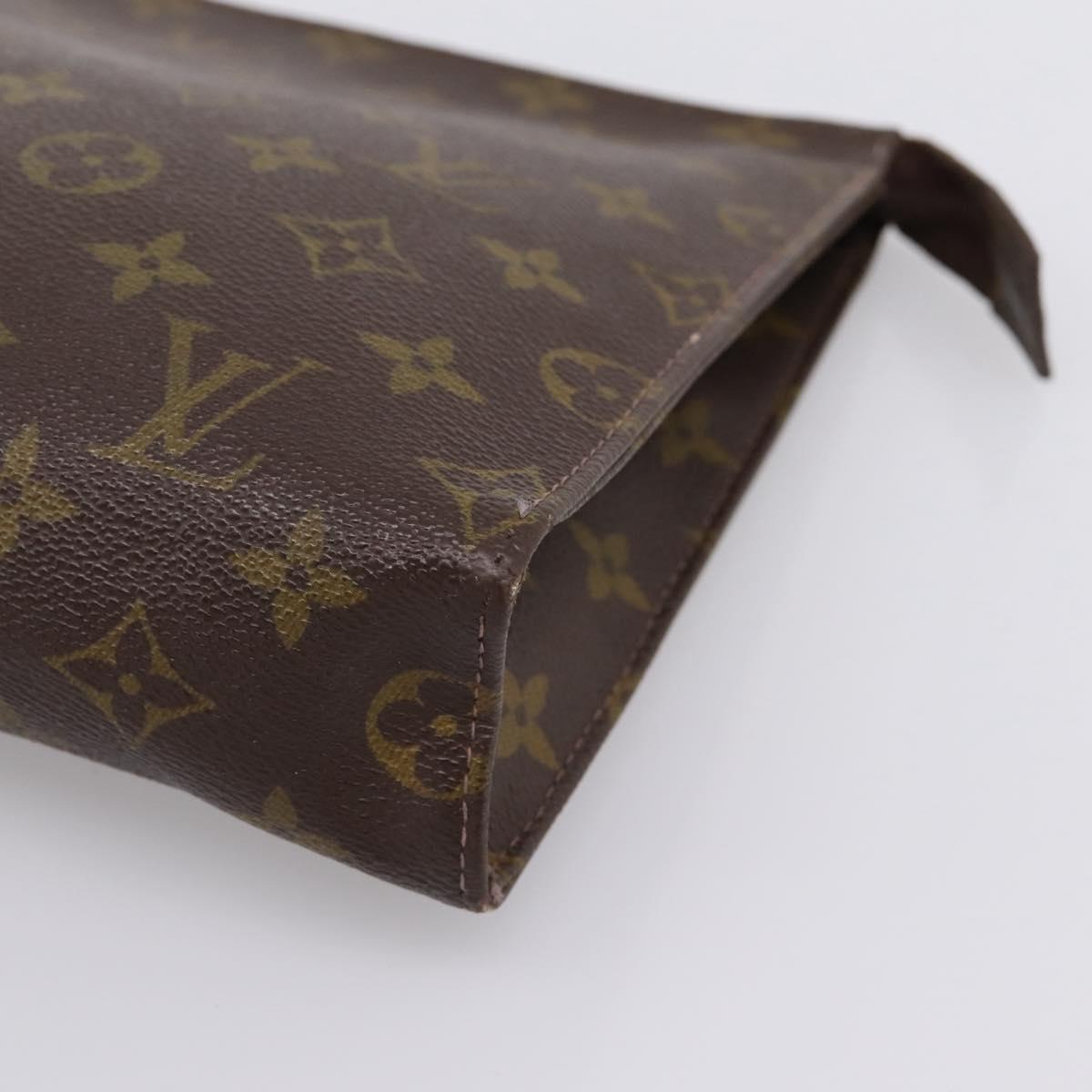 LOUIS VUITTON Monogram Poche Toilette 26 Pouch M47542 LV Auth 205185
