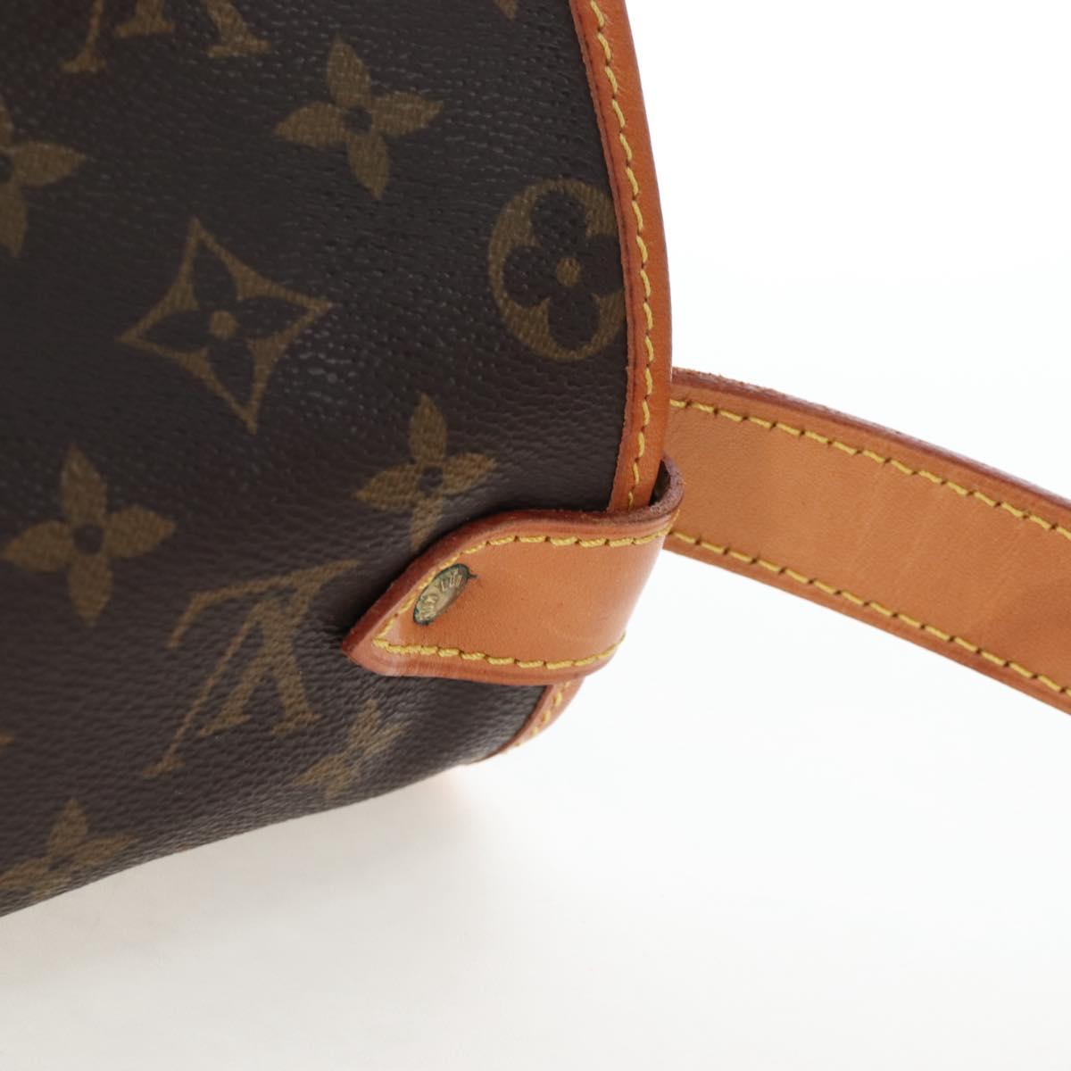 LOUIS VUITTON Monogram Saumur 35 Shoulder Bag M42254 LV Auth 205365V