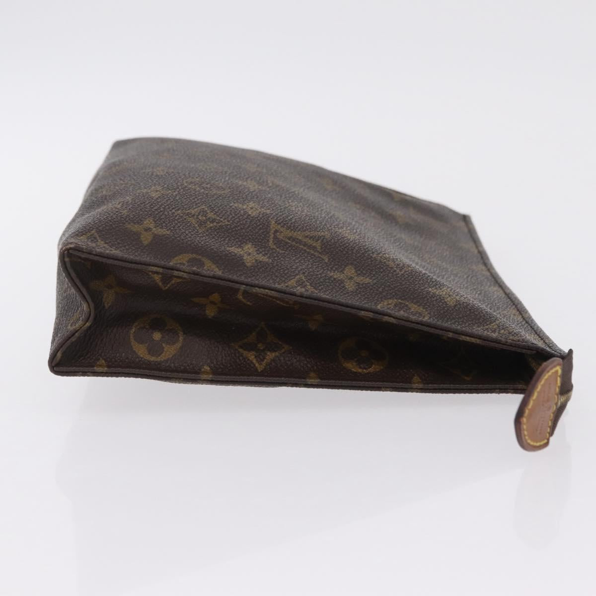 LOUIS VUITTON Monogram Poche Toilette 26 Pouch M47542 LV Auth 205387A