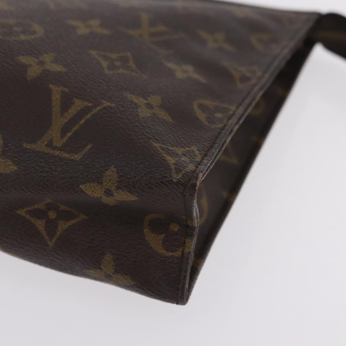 LOUIS VUITTON Monogram Poche Toilette 26 Pouch M47542 LV Auth 205387A
