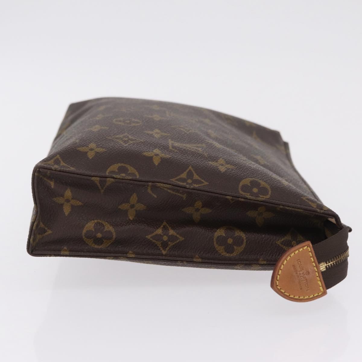 LOUIS VUITTON Monogram Poche Toilette 26 Pouch M47542 LV Auth 205400A