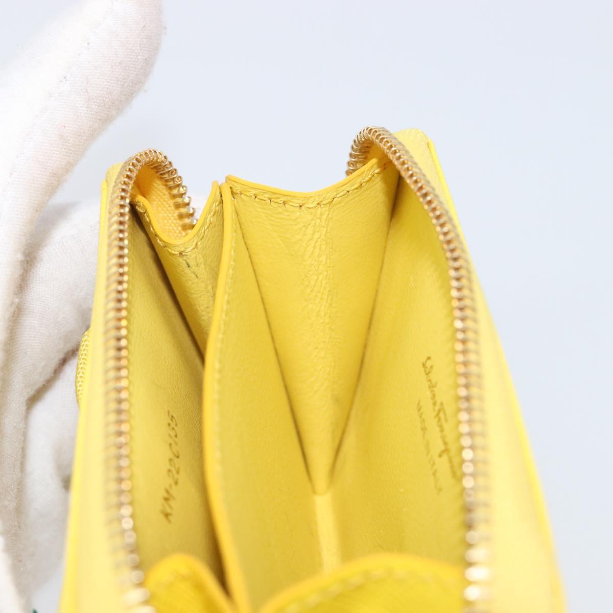 Salvatore Ferragamo Coin Purse Leather Yellow Gold Auth 205418A