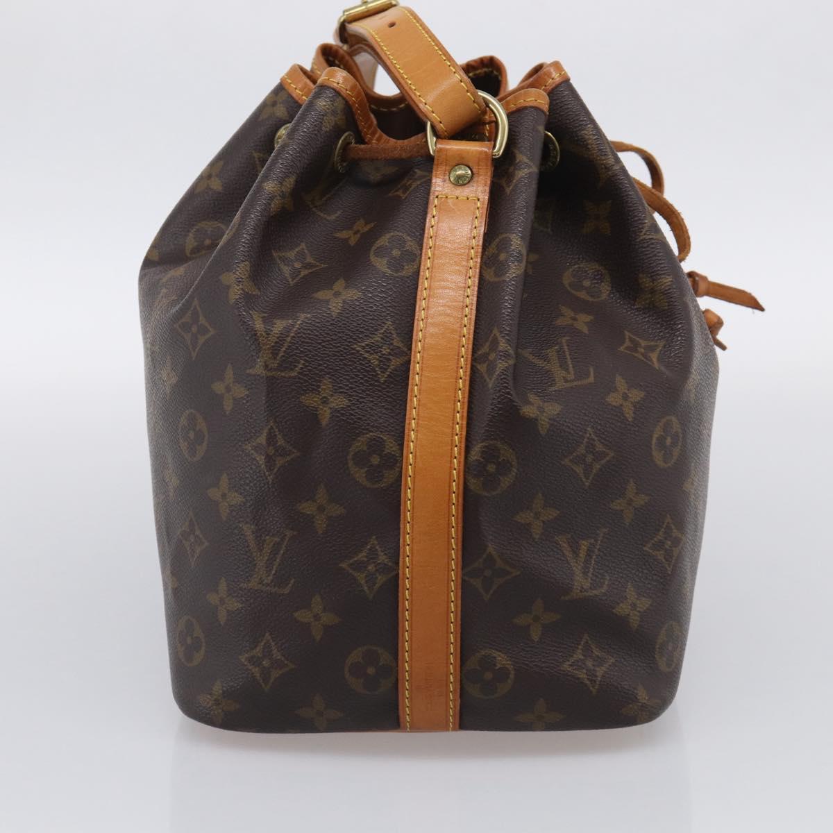 LOUIS VUITTON Monogram Petit Noe Shoulder Bag M42226 LV Auth 205455V