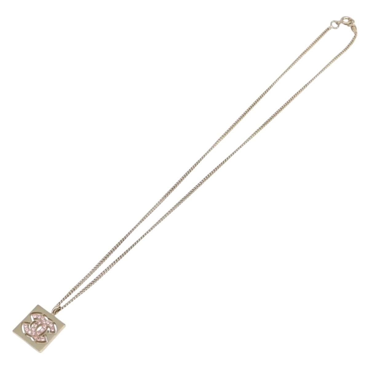 CHANEL Necklace metal Gold CC Auth 205465M