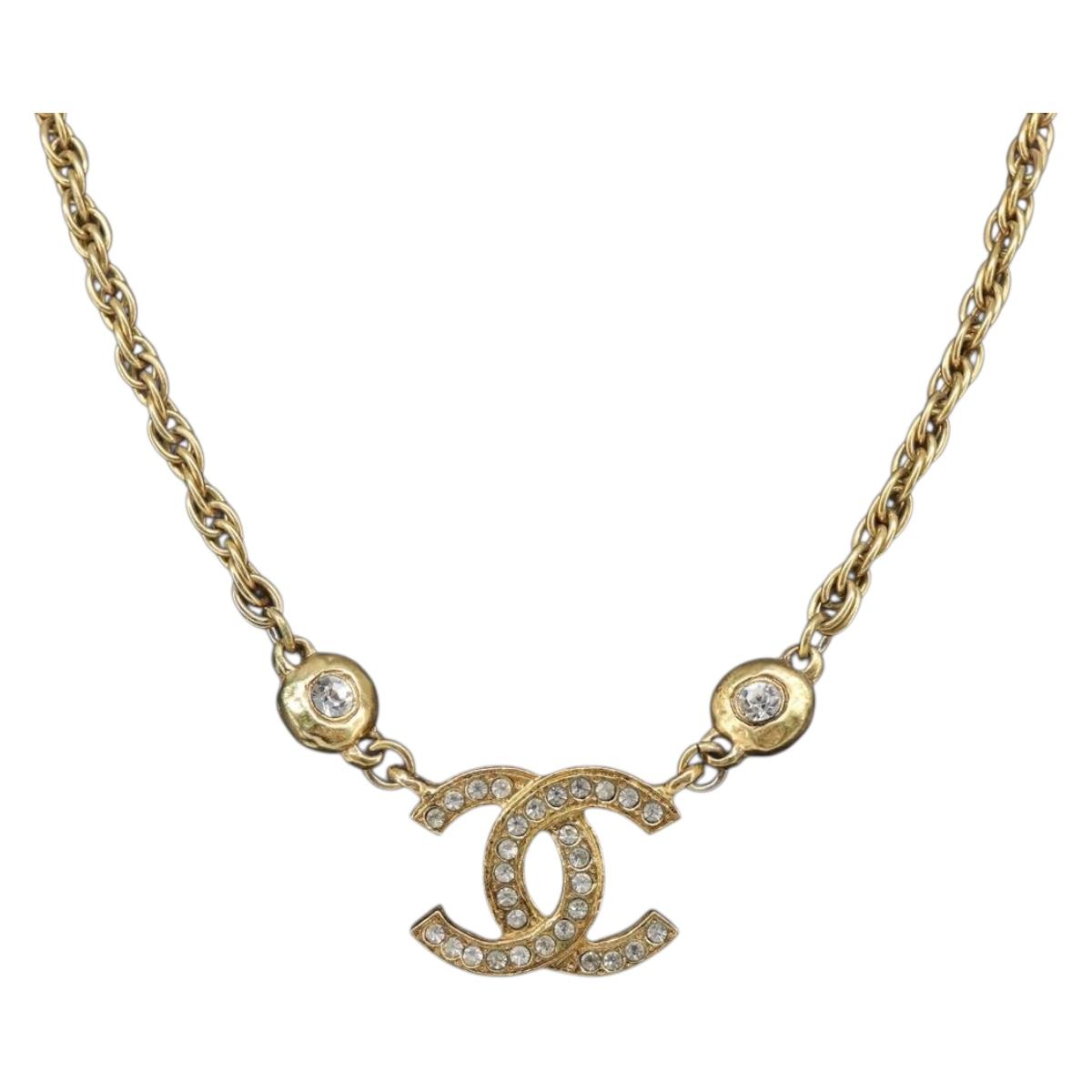 CHANEL Necklace metal Gold CC Auth 205494M