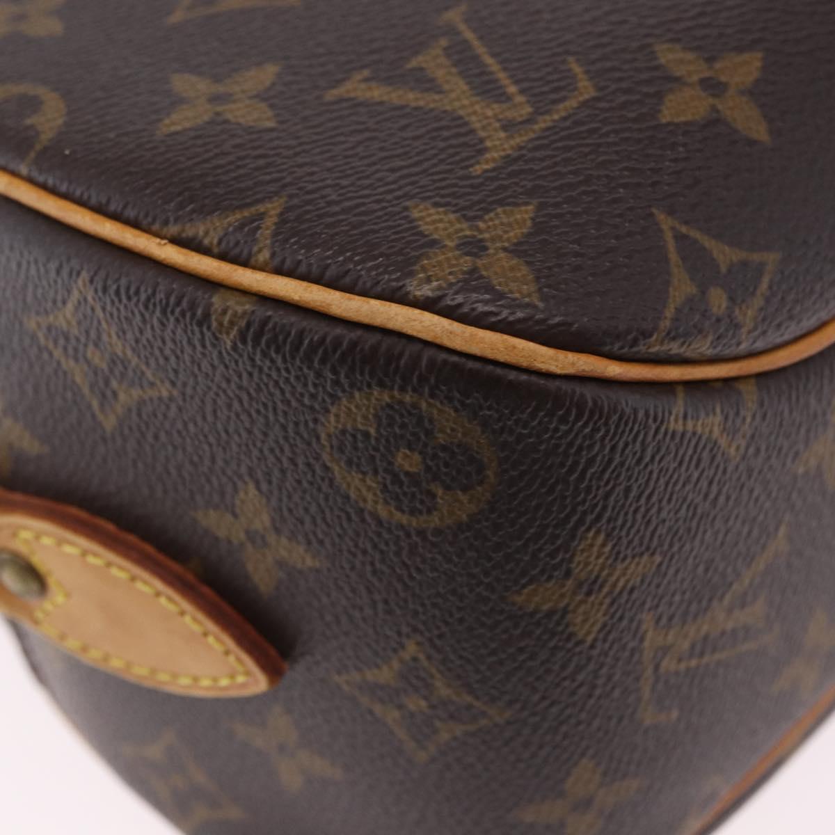 LOUIS VUITTON Monogram Blois Shoulder Bag M51221 LV Auth 205820