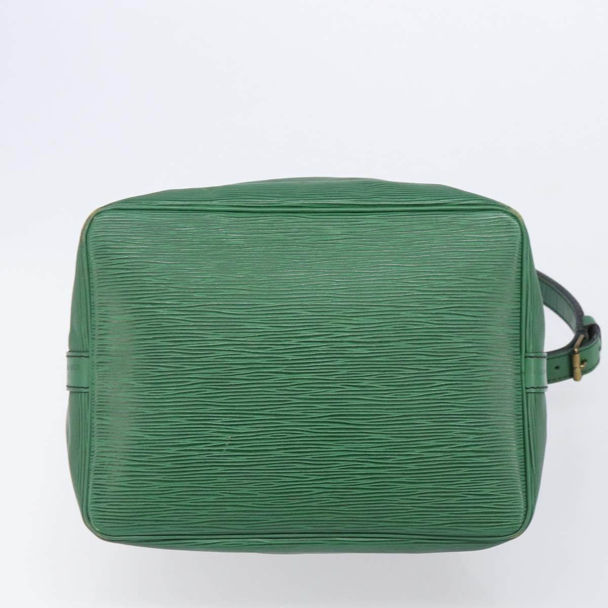 LOUIS VUITTON Epi Petit Noe Shoulder Bag Green M44104 LV Auth 205877