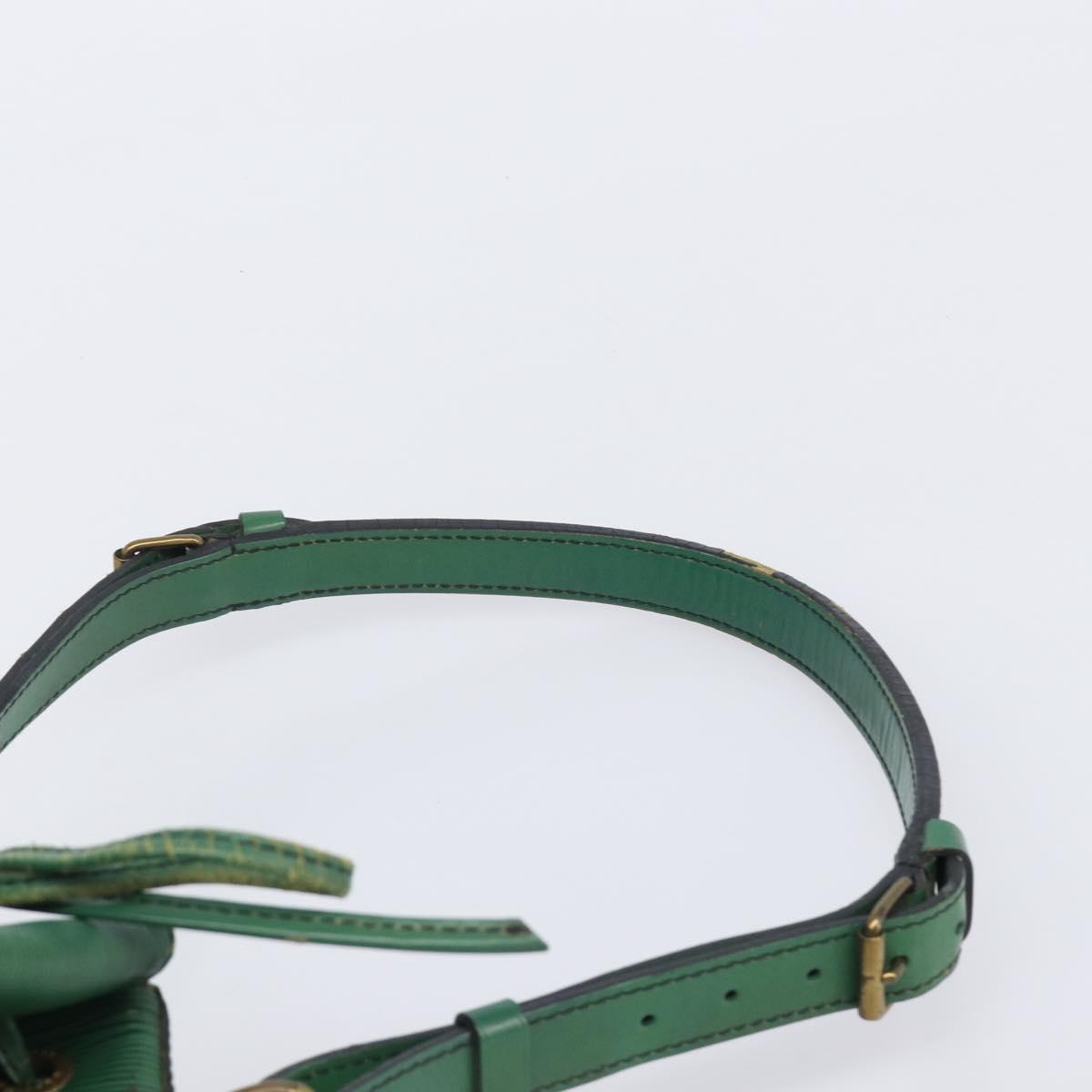 LOUIS VUITTON Epi Petit Noe Shoulder Bag Green M44104 LV Auth 205877