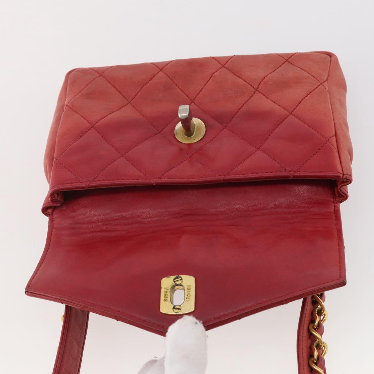 CHANEL Matelasse Waist Bag Leather Red Gold Tone CC Auth 205887