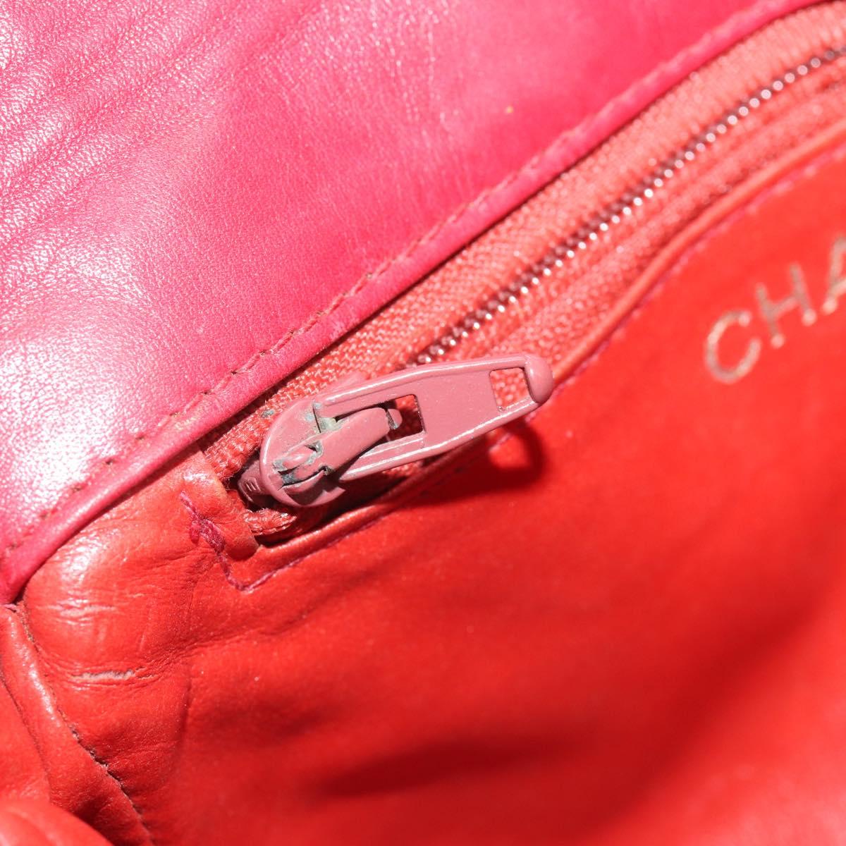 CHANEL Matelasse Waist Bag Leather Red Gold Tone CC Auth 205887