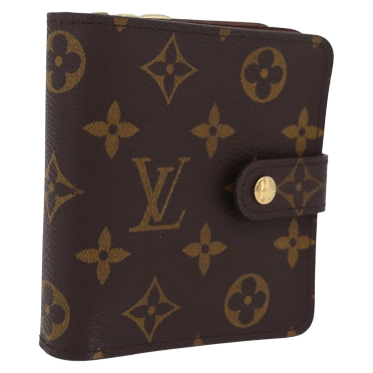 LOUIS VUITTON Monogram Compact zip Wallet M61667 LV Auth 205889V