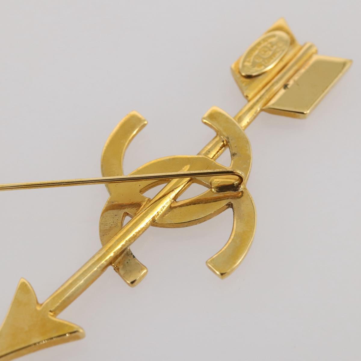 CHANEL COCO Mark Brooch Metal Gold Tone CC Auth 205891M