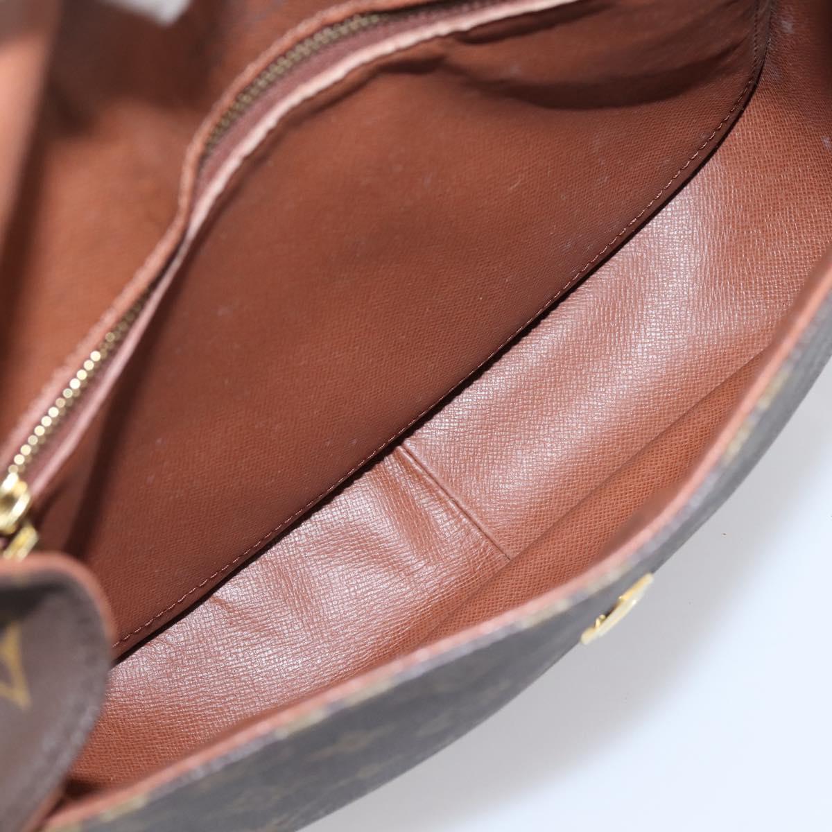 LOUIS VUITTON Monogram Saint Cloud GM Shoulder Bag M51242 LV Auth 205902