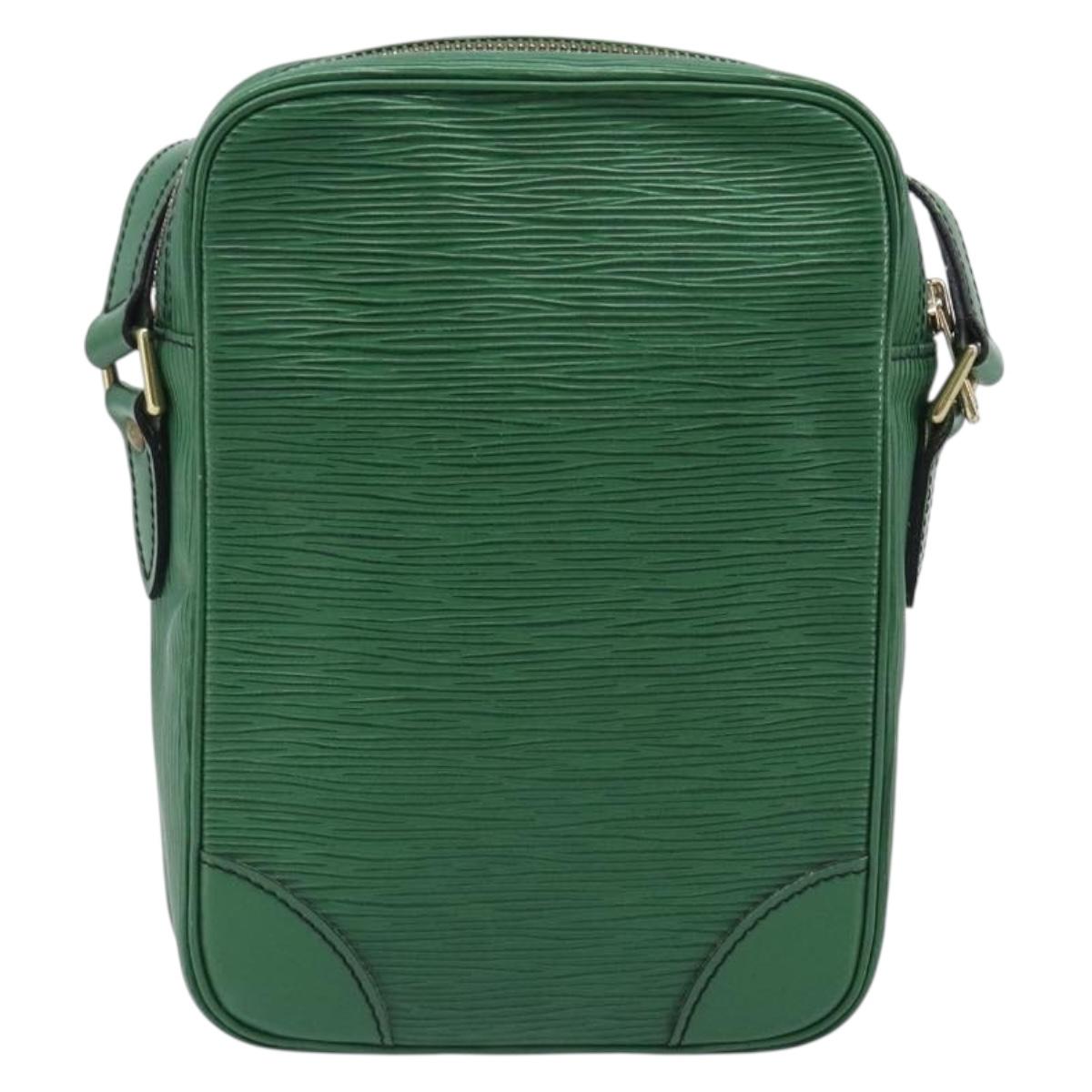 LOUIS VUITTON Epi Danube Shoulder Bag Green M45634 LV Auth 205909A