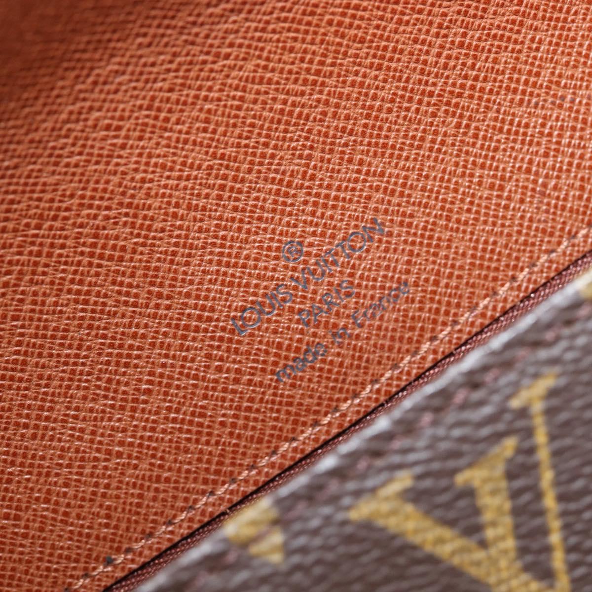 LOUIS VUITTON Monogram Saint Cloud GM Shoulder Bag M51242 LV Auth 205915A