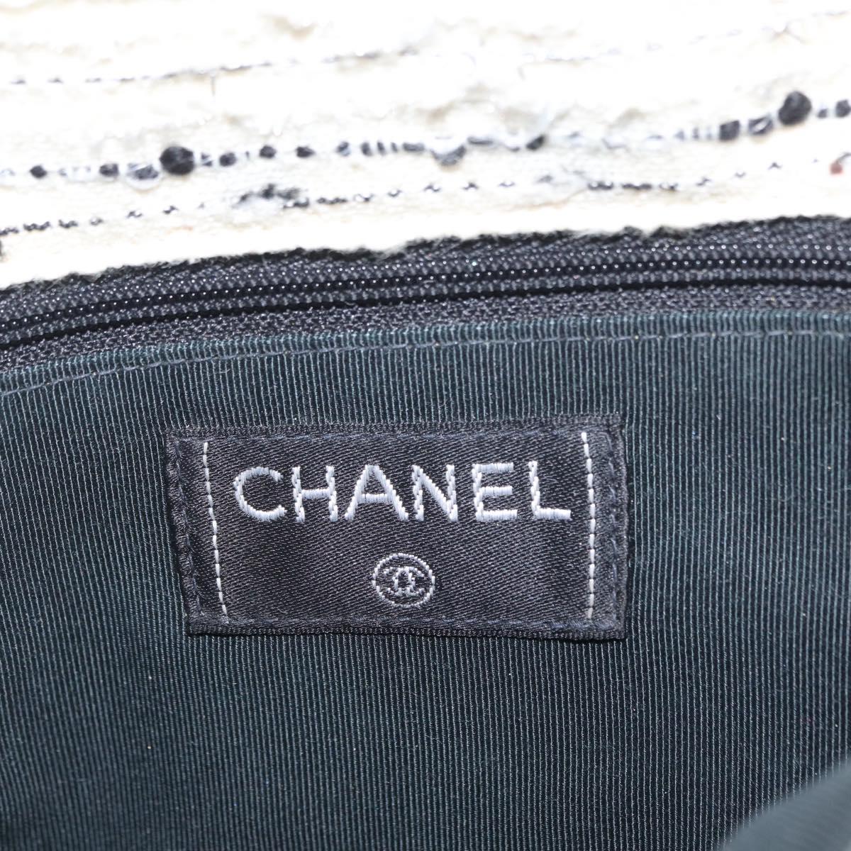 CHANEL Chain Shoulder Bag Tweed White Silver CC Auth 205917V