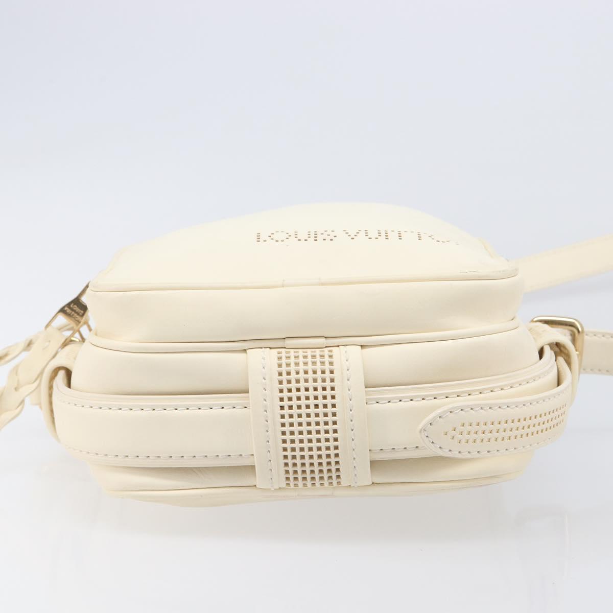 LOUIS VUITTON Cuir Bequia Trotteur MM Bag Leather White M95359 LV Auth 205951