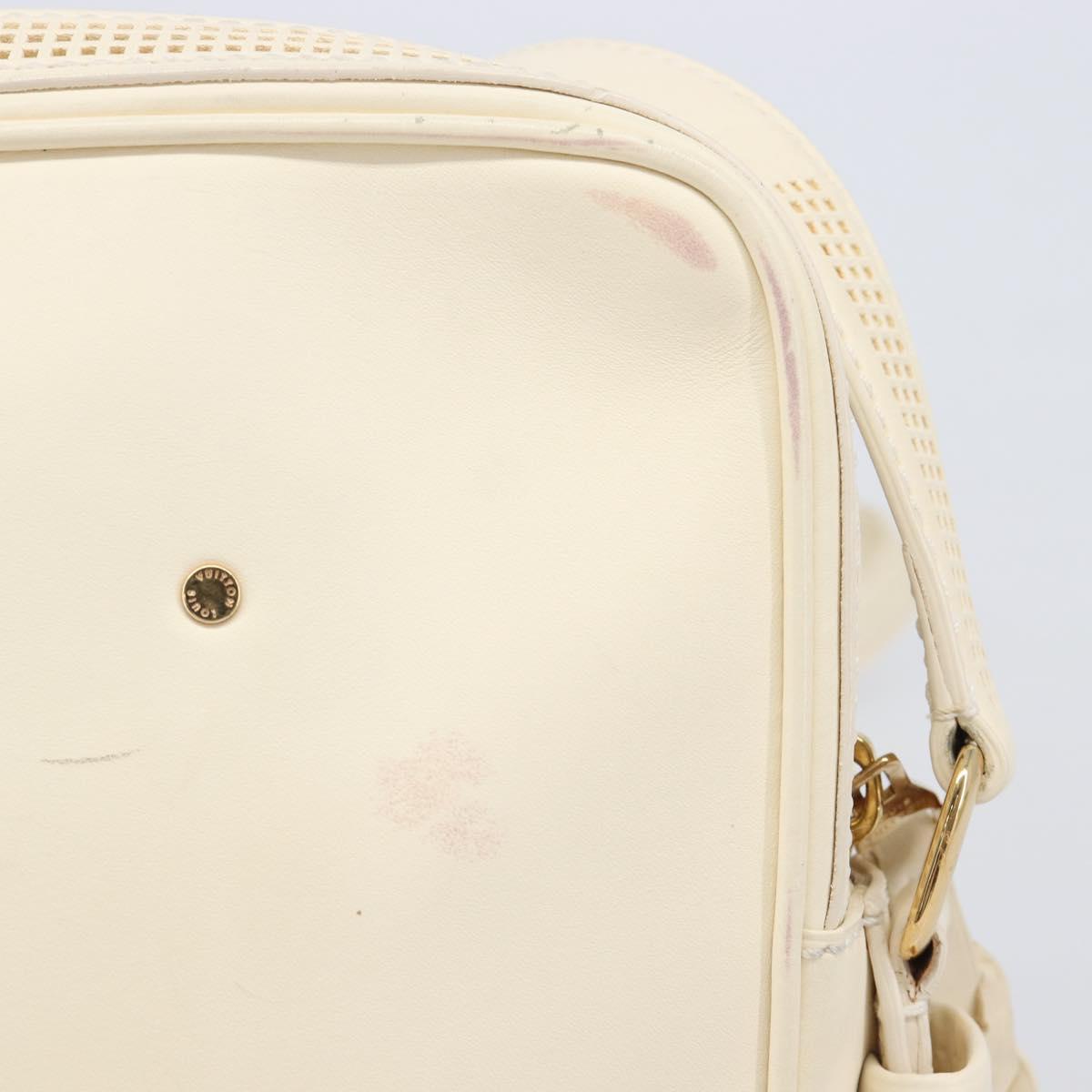 LOUIS VUITTON Cuir Bequia Trotteur MM Bag Leather White M95359 LV Auth 205951