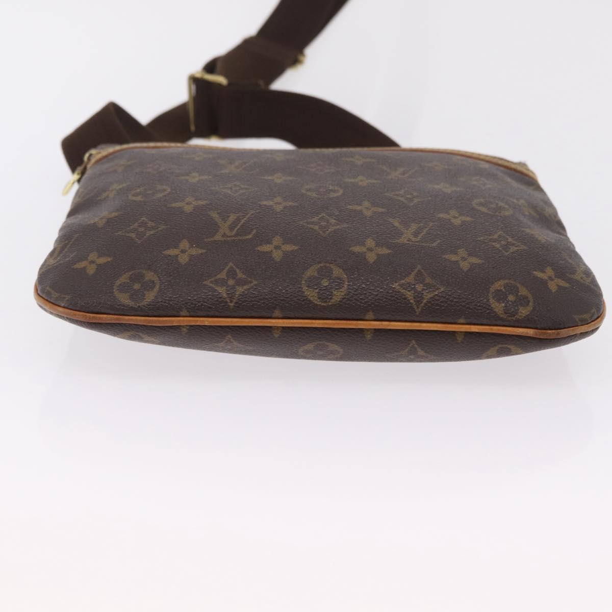 LOUIS VUITTON Monogram Pochette Bosphore Shoulder Bag M40044 LV Auth 206028