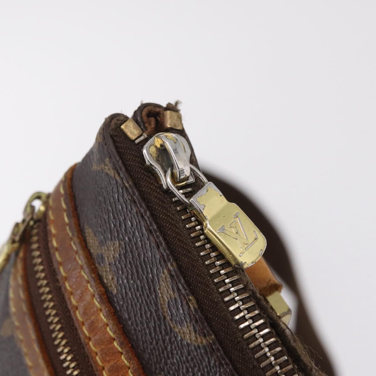 LOUIS VUITTON Monogram Pochette Bosphore Shoulder Bag M40044 LV Auth 206028