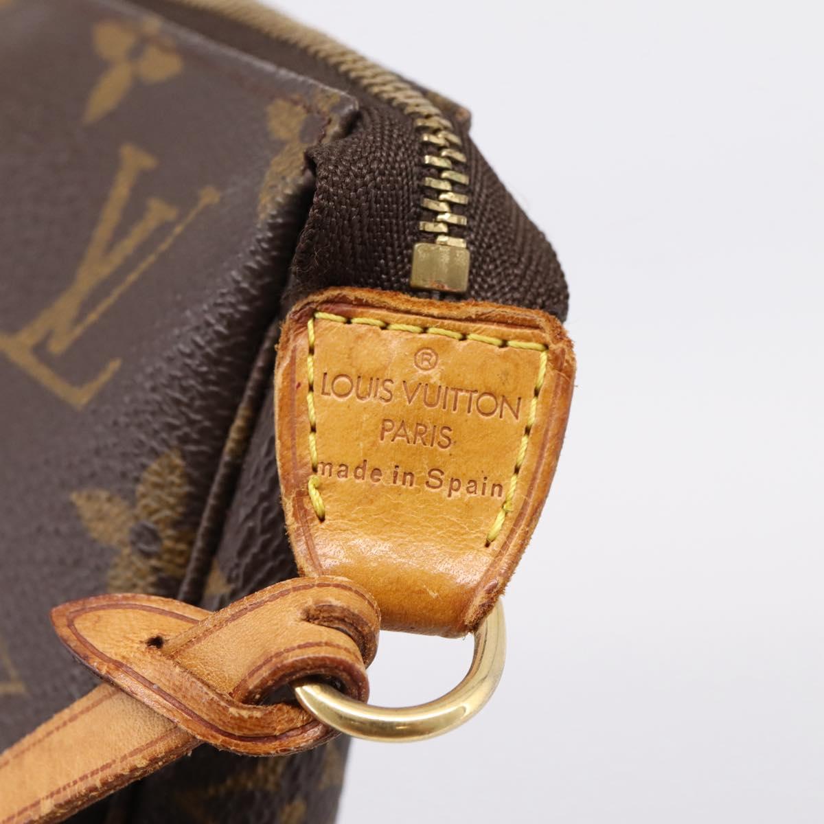 LOUIS VUITTON Monogram Pochette Accessoires Pouch M51980 LV Auth 206030