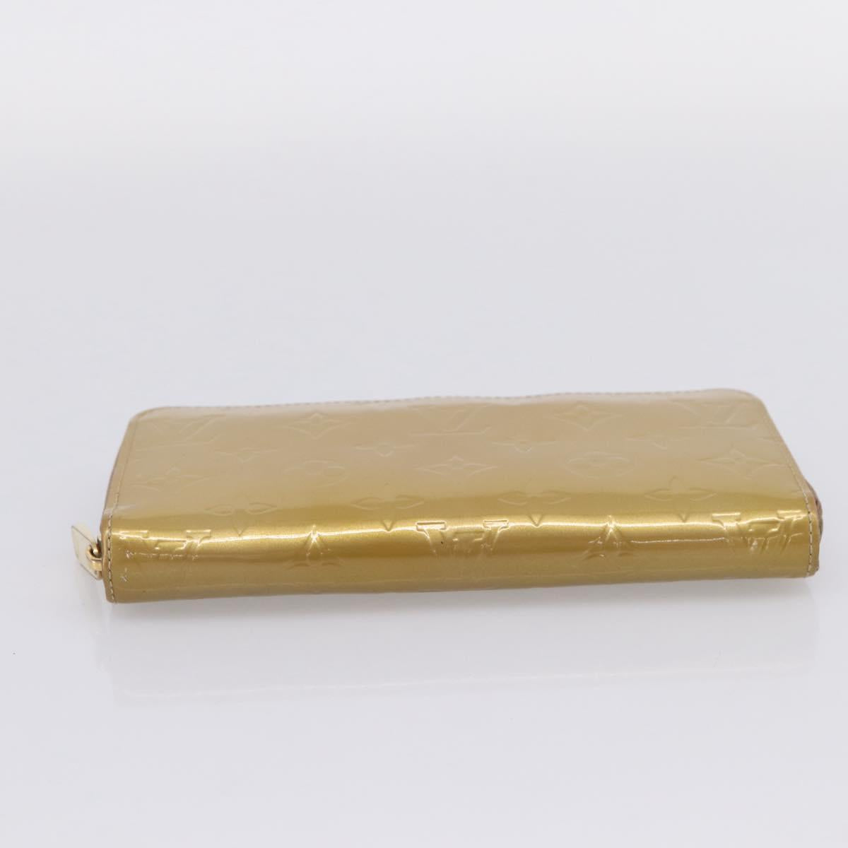 LOUIS VUITTON Vernis Zippy Wallet Wallet Beige Poodle M91761 LV Auth 206068