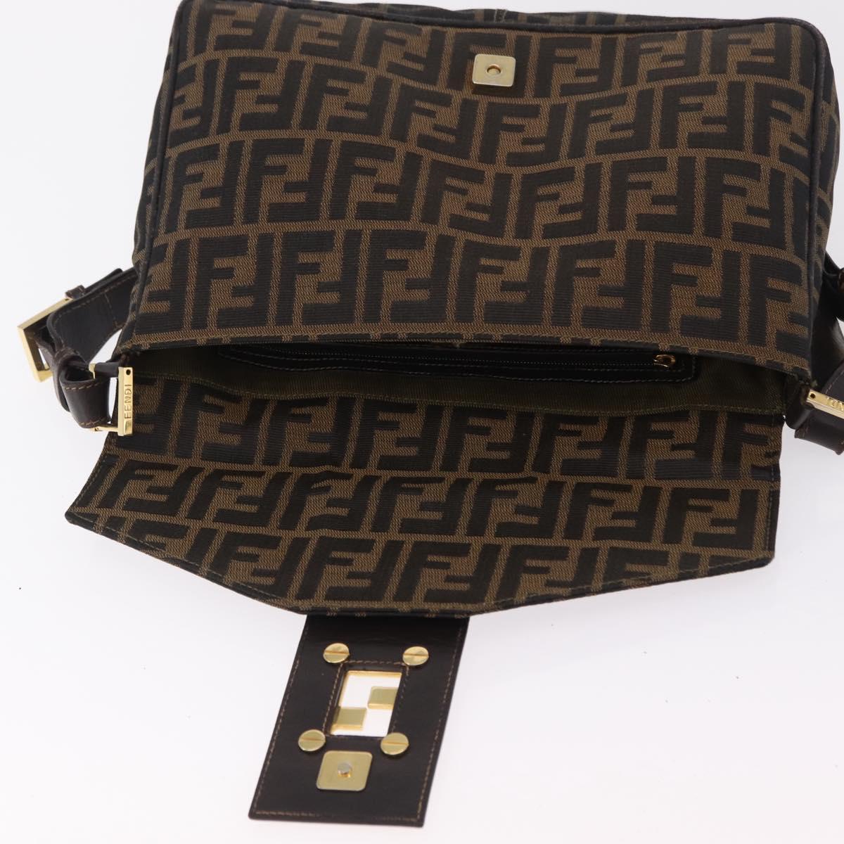 FENDI Zucca Canvas Shoulder Bag Brown Black Auth 206232A
