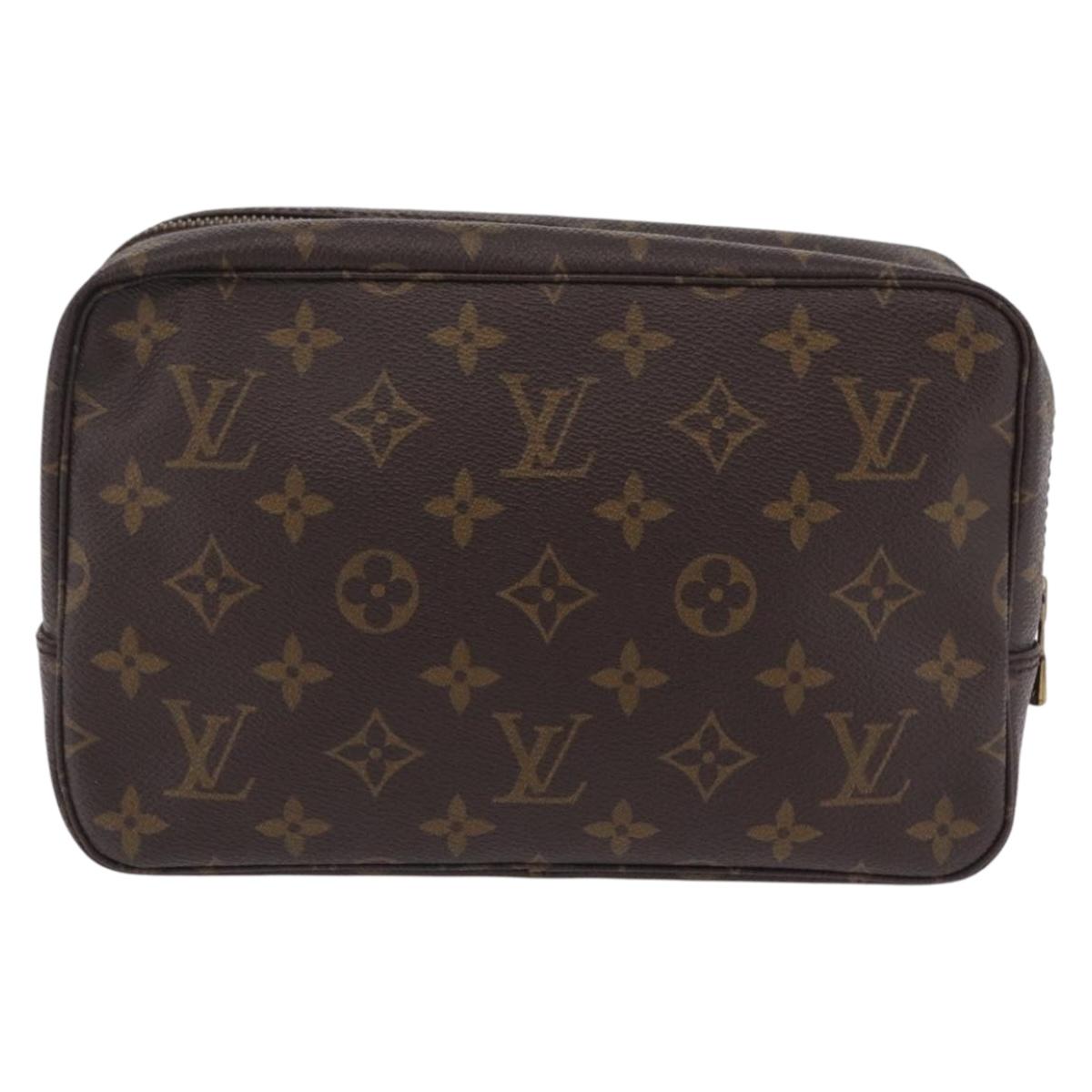 LOUIS VUITTON Monogram Trousse Toilette 28 Clutch Bag M47522 LV Auth 206244