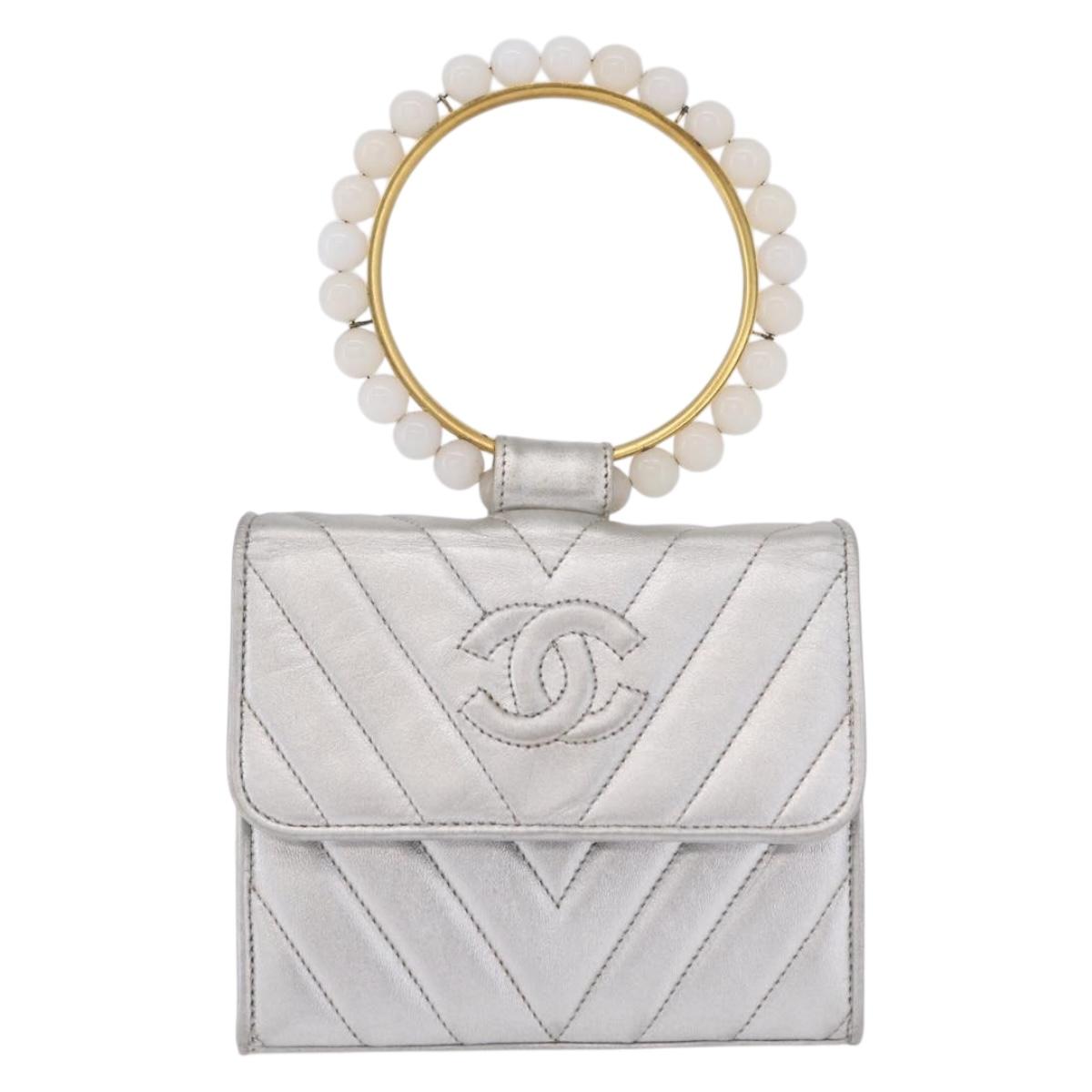 CHANEL V Stitch Hand Bag Lamb Skin Silver Gold CC Auth 206262SAV