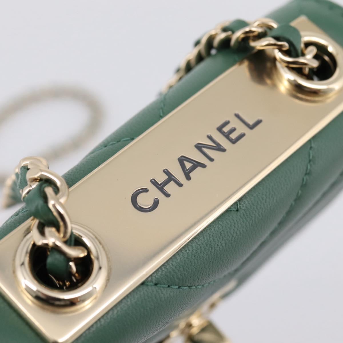 CHANEL V Stitch Chain Shoulder Bag Lamb Skin Green Gold CC Auth 206308SAM