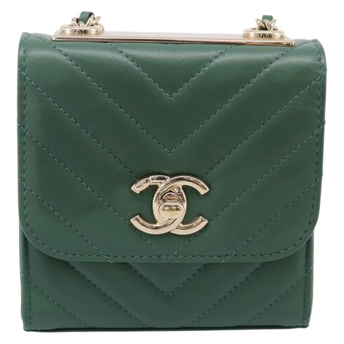 CHANEL V Stitch Chain Shoulder Bag Lamb Skin Green Gold CC Auth 206308SAM