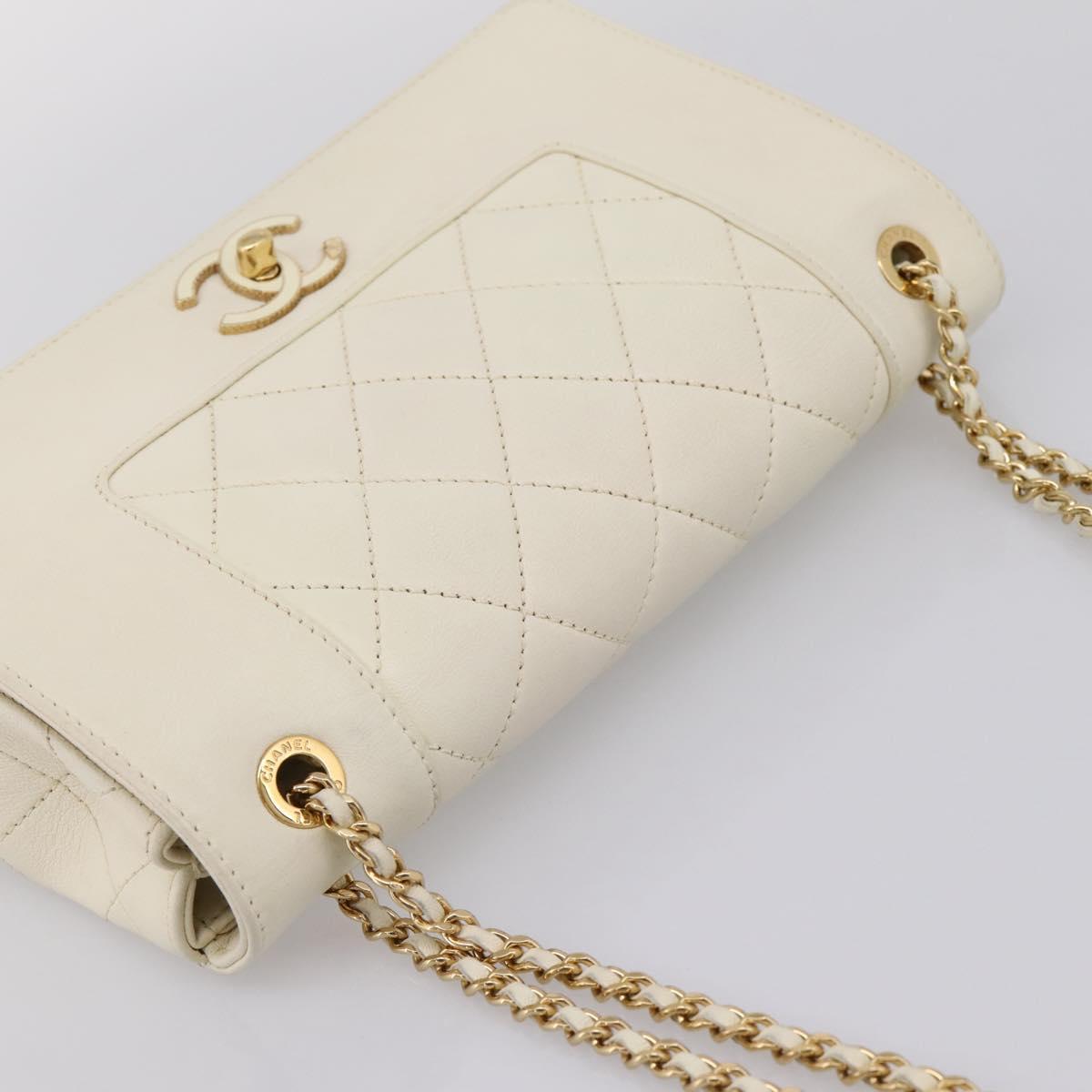 CHANEL Matelasse Chain Shoulder Bag Lamb Skin Gold White CC Auth 206312V