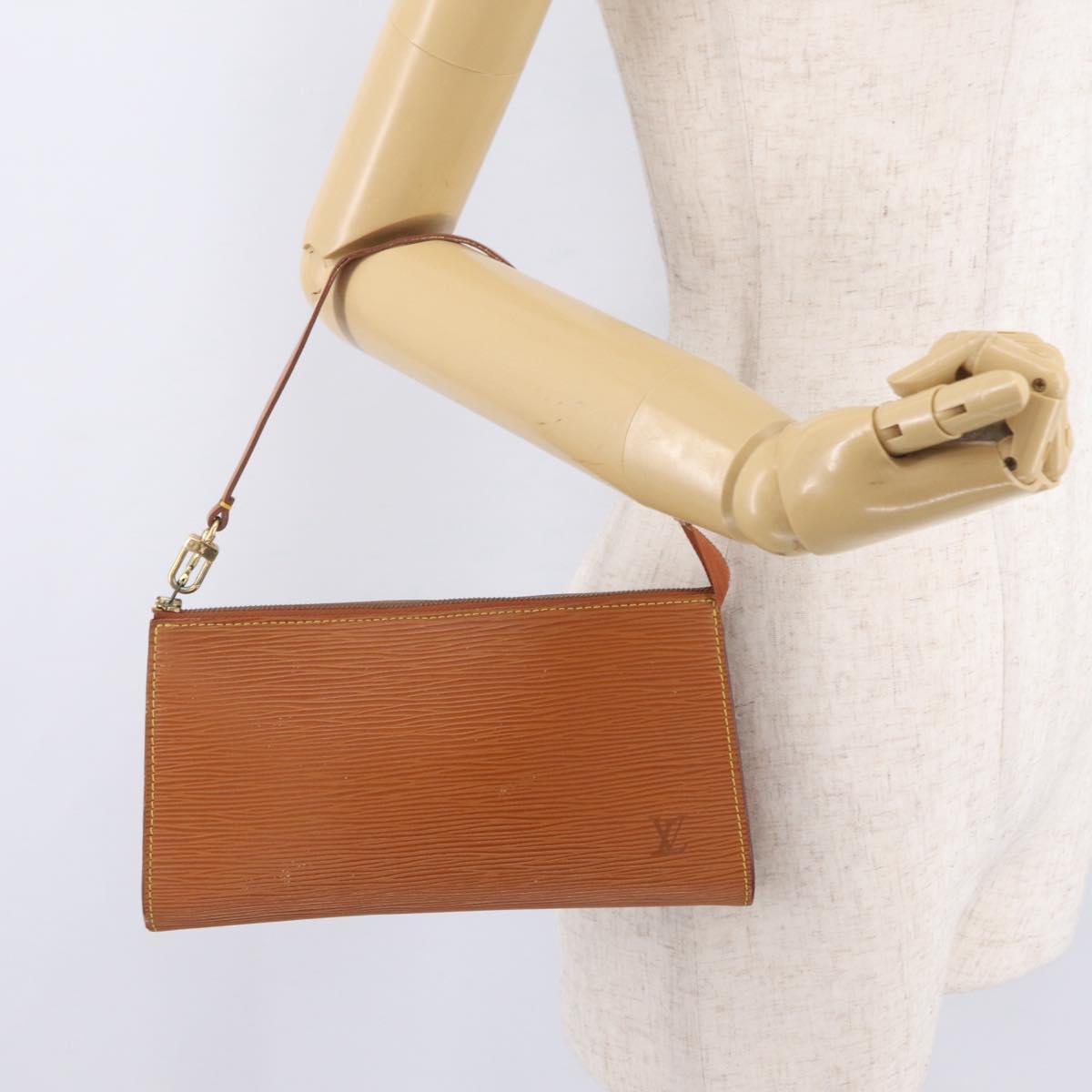 LOUIS VUITTON Epi Pochette Accessoires Pouch Zipangu Gold M52948 LV Auth 206319