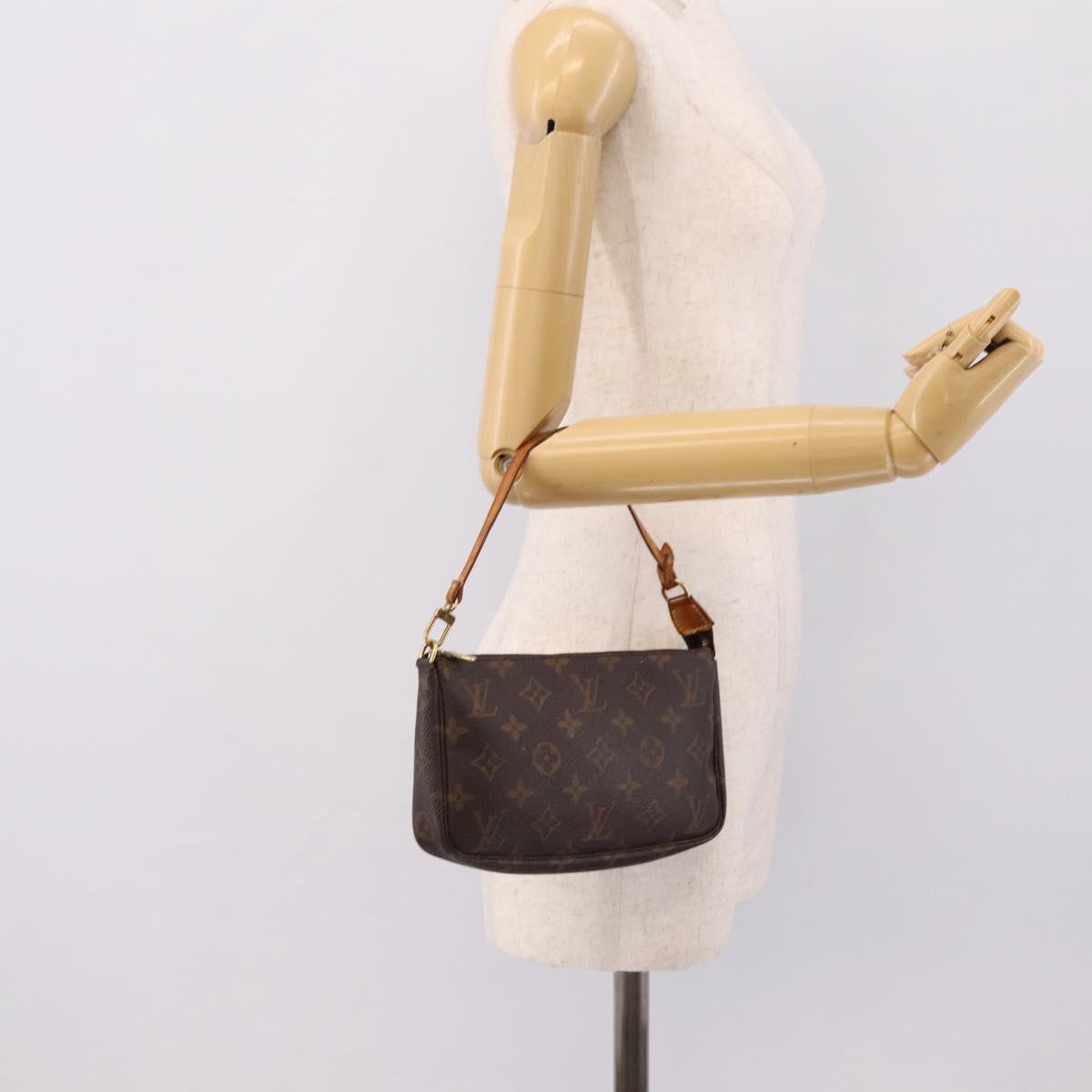 LOUIS VUITTON Monogram Pochette Accessoires Pouch M51980 LV Auth 206355