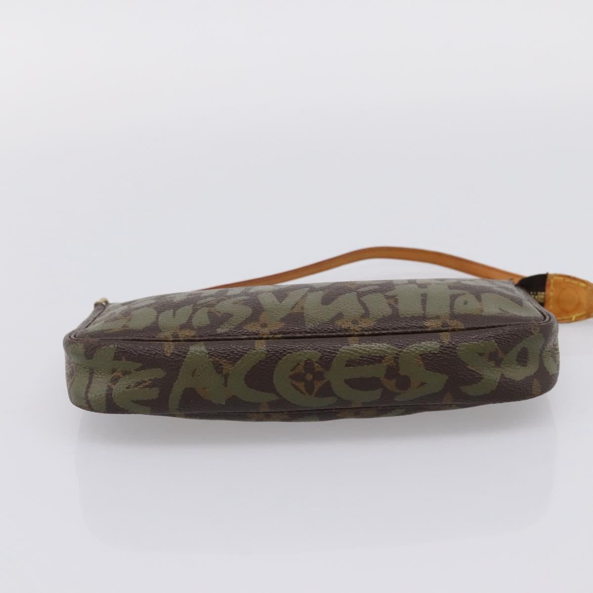 LOUIS VUITTON Monogram Graffiti Pochette Pouch Khaki M92191 LV Auth 206399A